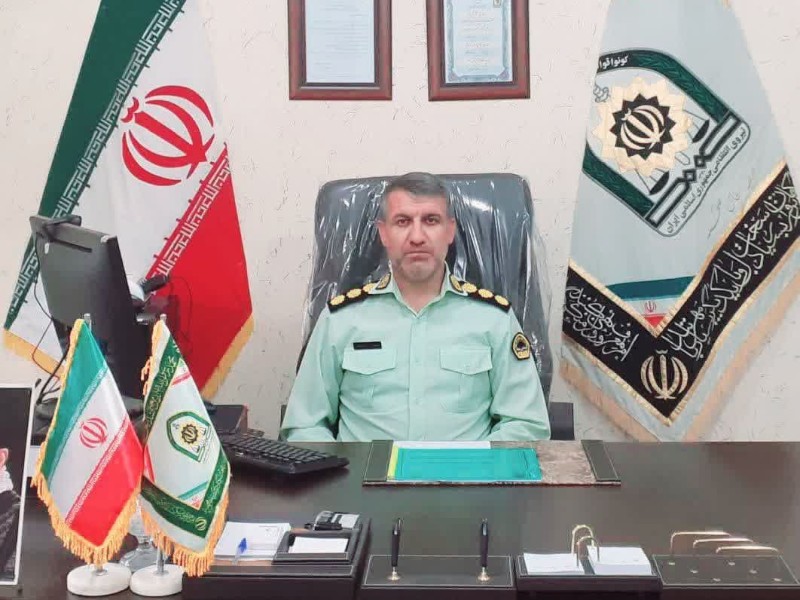 دستگیری ۲سارق محتویات داخل خودرو درصحنه دستگیری ۲سارق محتویات داخل خودرو درصحنه