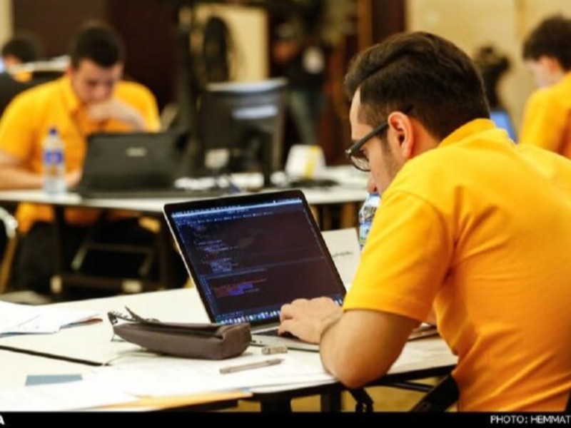 رقابت ۴۵۰۰ نفر در مسابقات هوش مصنوعی و برنامهسازی در دانشگاه شریف رقابت ۴۵۰۰ نفر در مسابقات هوش مصنوعی و برنامهسازی در دانشگاه شریف