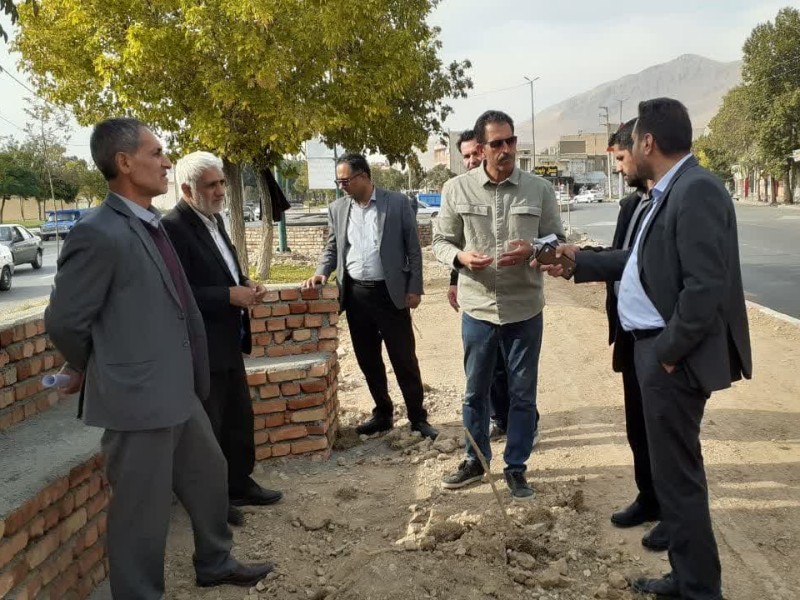 بازدید میدانی از پروژه های عمرانی صحنه بازدید میدانی از پروژه های عمرانی صحنه