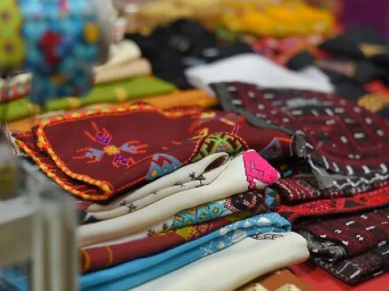 نمایشگاه تولیدات حجاب در کرمانشاه برپا میشود نمایشگاه تولیدات حجاب در کرمانشاه برپا میشود