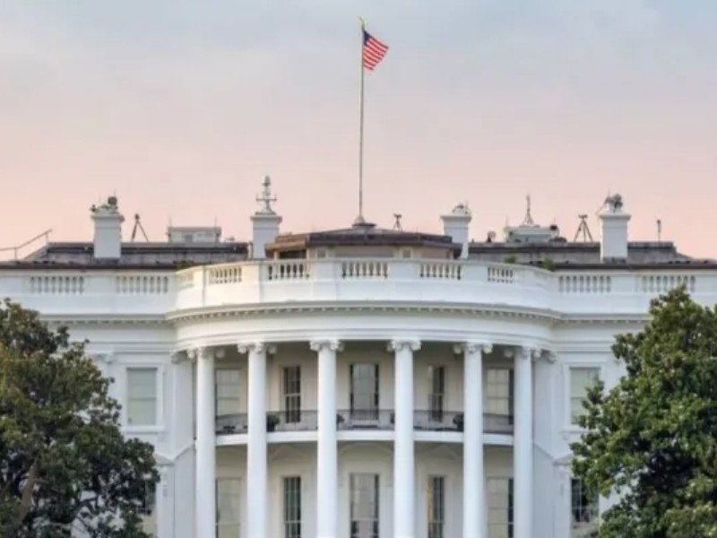 فرقی نمیکند چه کسی در کاخ سفید باشد فرقی نمیکند چه کسی در کاخ سفید باشد