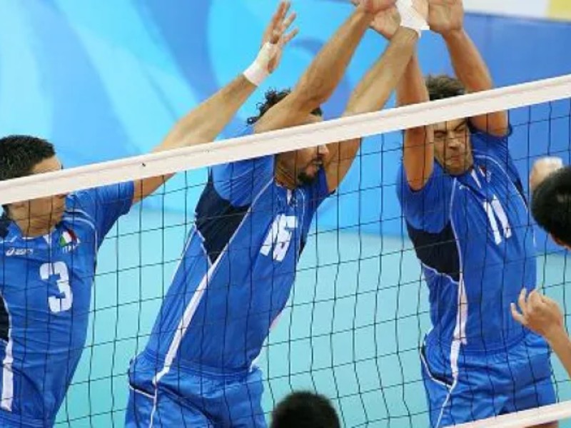 والیبال کرمانشاه حامی ندارد والیبال کرمانشاه حامی ندارد