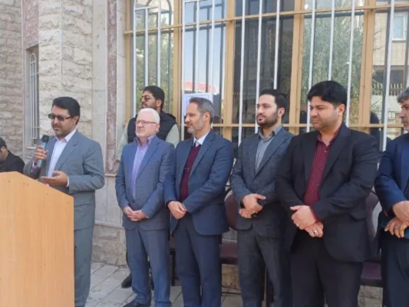 زنگ هفته کتابخوانی در کرمانشاه نواخته شد زنگ هفته کتابخوانی در کرمانشاه نواخته شد