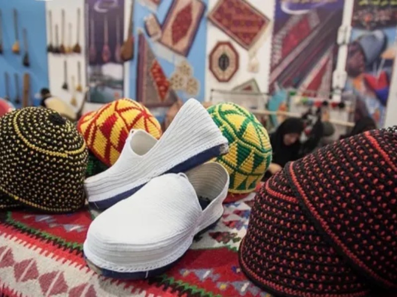 برپایی چهاردهمین نمایشگاه صنایع دستی در کرمانشاه برپایی چهاردهمین نمایشگاه صنایع دستی در کرمانشاه