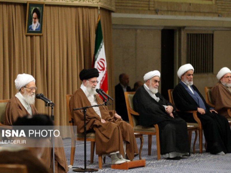 مشروح دیدار اعضای مجلس خبرگان رهبری با رهبر انقلاب مشروح دیدار اعضای مجلس خبرگان رهبری با رهبر انقلاب