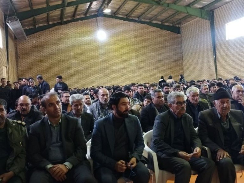 همایش بزرگ اقتدار در دینور همایش بزرگ اقتدار در دینور