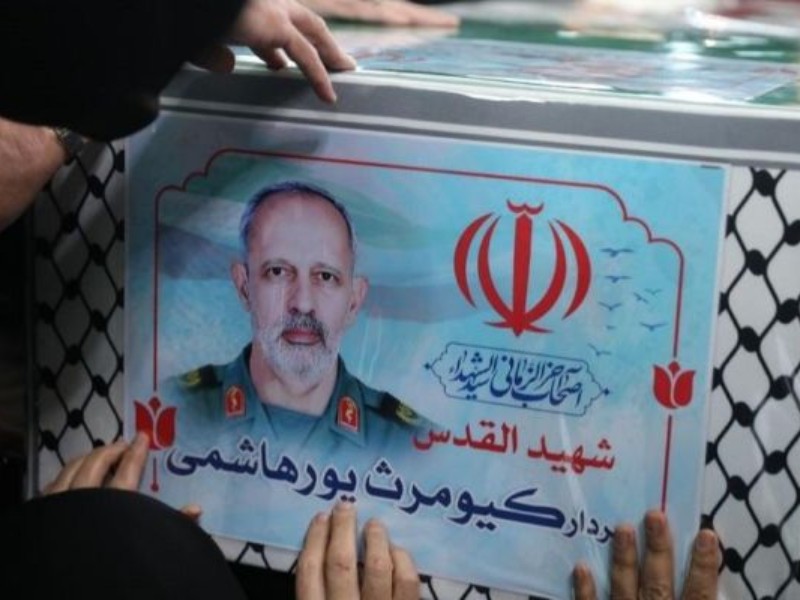 شهید پورهاشمی اسوه اخلاص و ایثار بود شهید پورهاشمی اسوه اخلاص و ایثار بود