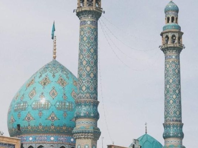 حضرت مهدی راهنمای انسانها در مسیر هدایت حضرت مهدی راهنمای انسانها در مسیر هدایت