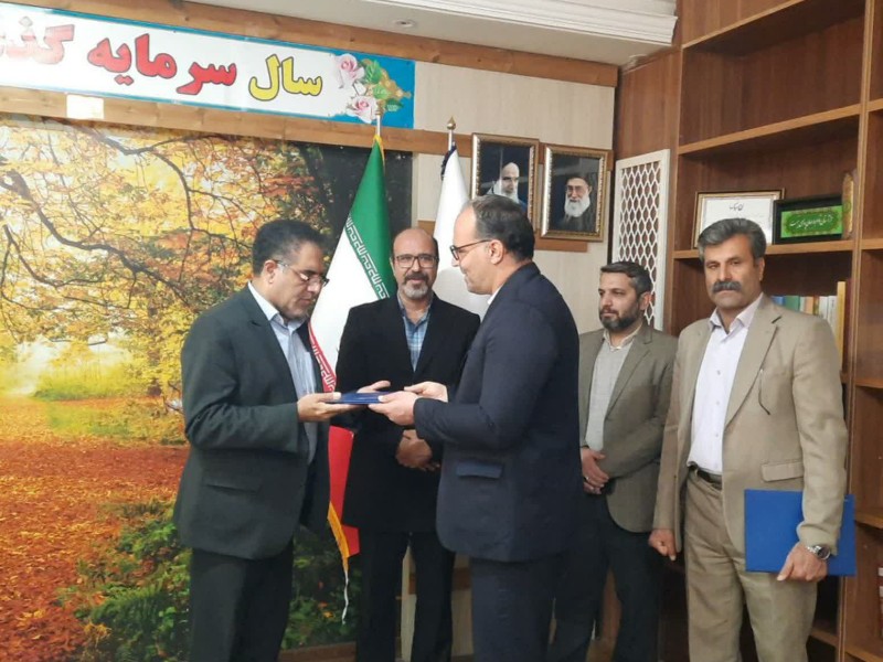 آیین تکریم و معارفه رئیس آبفای شهرستان برگزار شد.