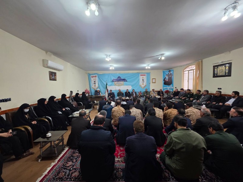 دیدار مسئولان با امام جمعه صحنه به مناسبت دهه فجر   