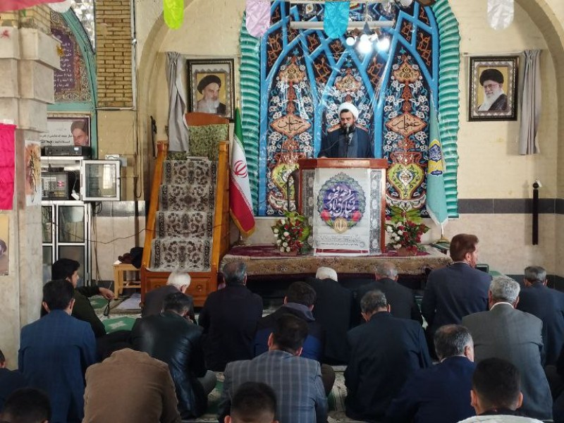 ملت ایران با ایستادگی، توطئههای سهگانه دشمن را ناکام گذاشت ملت ایران با ایستادگی، توطئههای سهگانه دشمن را ناکام گذاشت