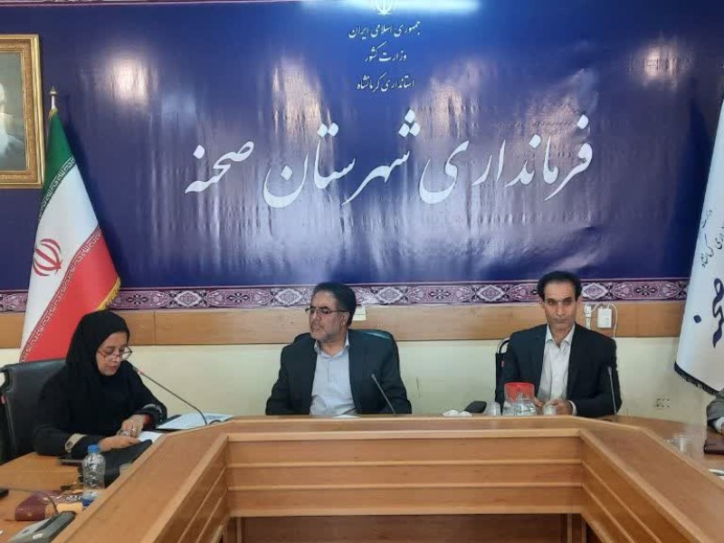 تاکید فرماندار صحنه بر ارتقاء سلامت غذایی و ممنوعیت عرضه شیر خام در واحدهای سنتی»