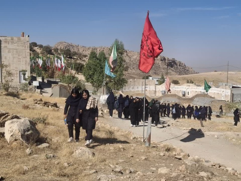 اعزام دانش‌آموزان شهرستان صحنه به مناطق عملیاتی غرب کشور