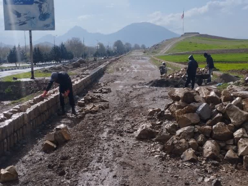 پروژه‌های عمرانی شهرداری صحنه با عزمی راسخ و بدون وقفه در حال اجرا است   