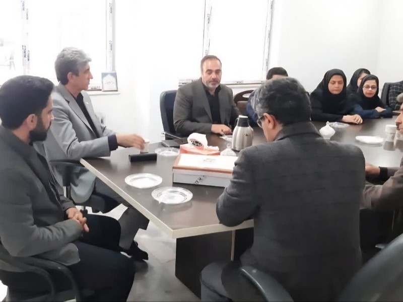 نشست تخصصی مدیرکل با کارکنان بهزیستیِ صحنه