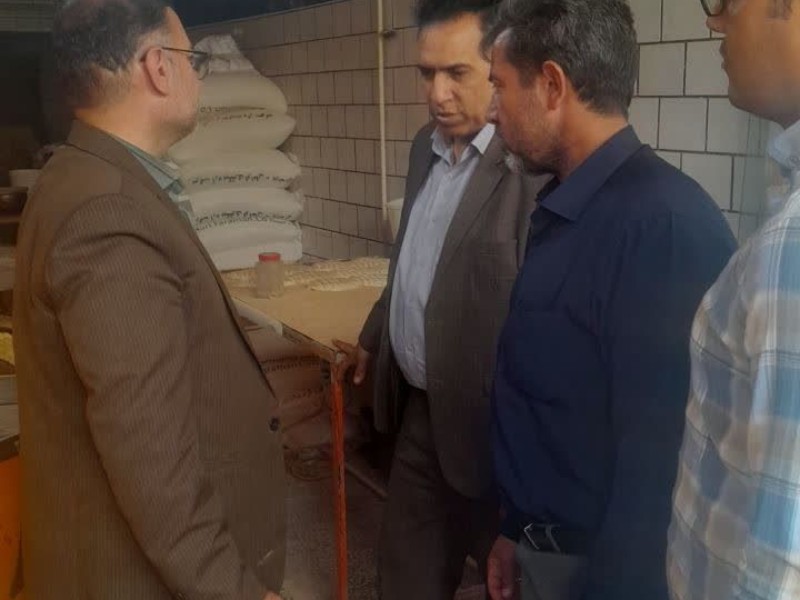 بازدید مشترک کارشناسان اداره صمت ، تعزیرات حکومتی و اتاق اصناف